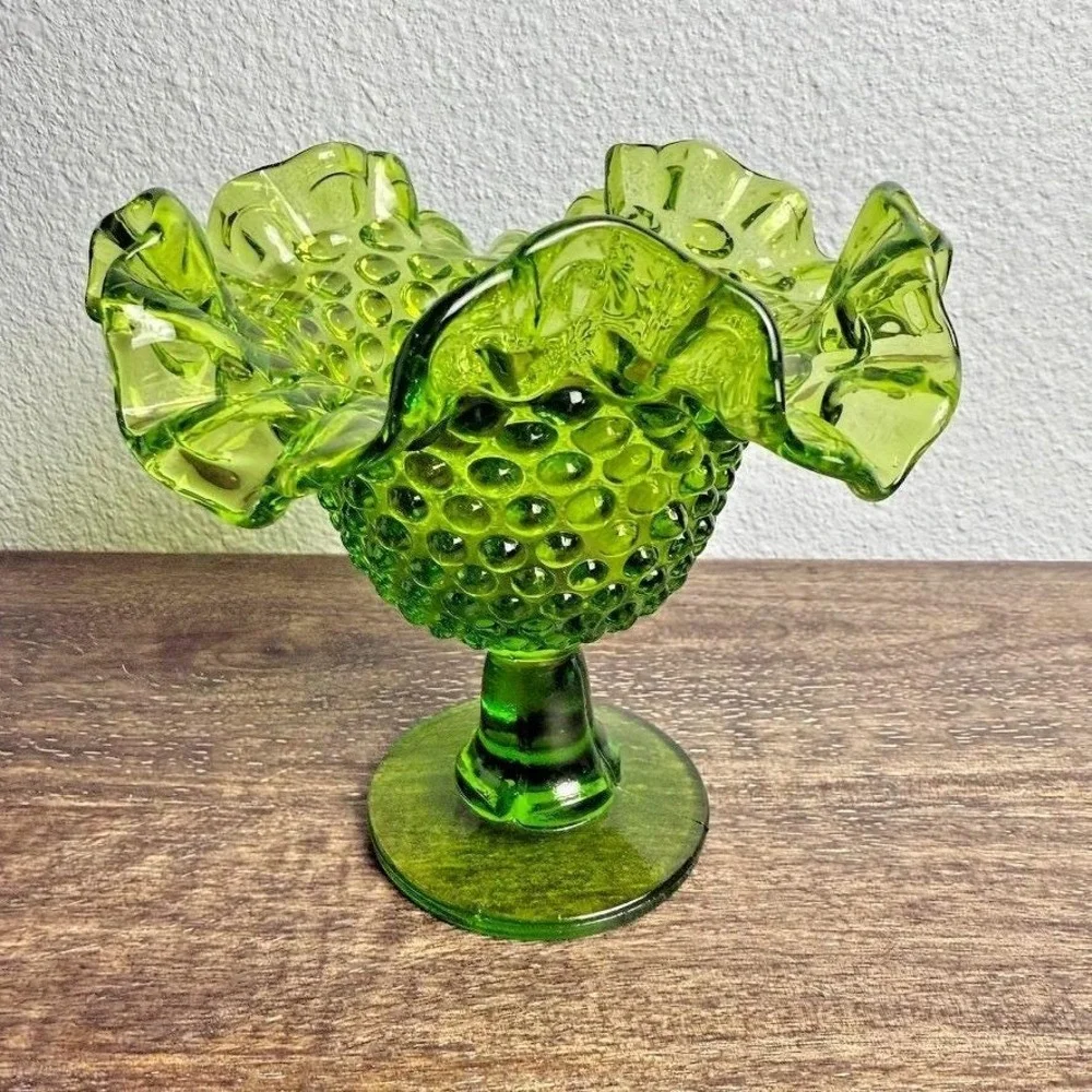 Vintage Uranium Glass Hobnail Pedestal Vase‎ UV Reactive Ruffled Green 5.5